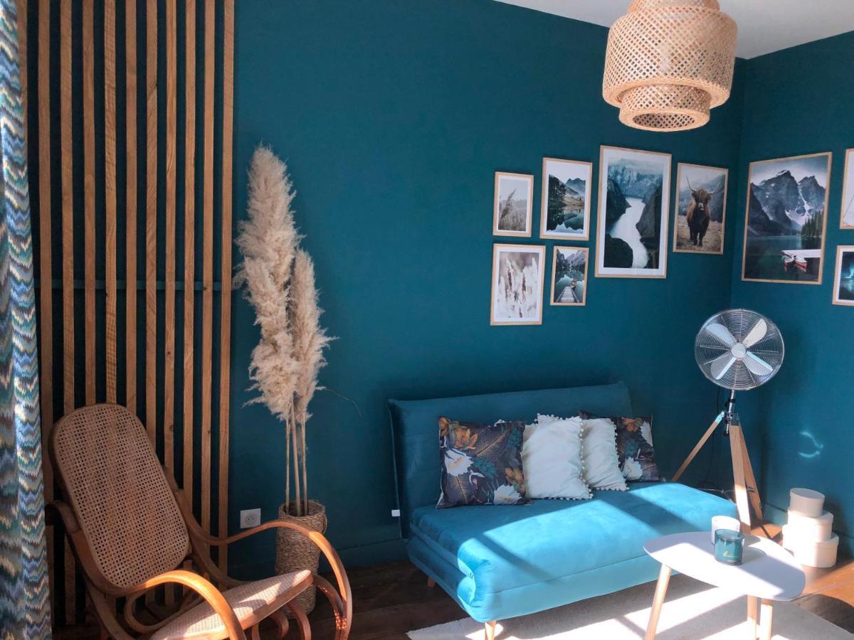 Bed and Breakfast Aux Remparts De Montreuil Montreuil  Exterior foto